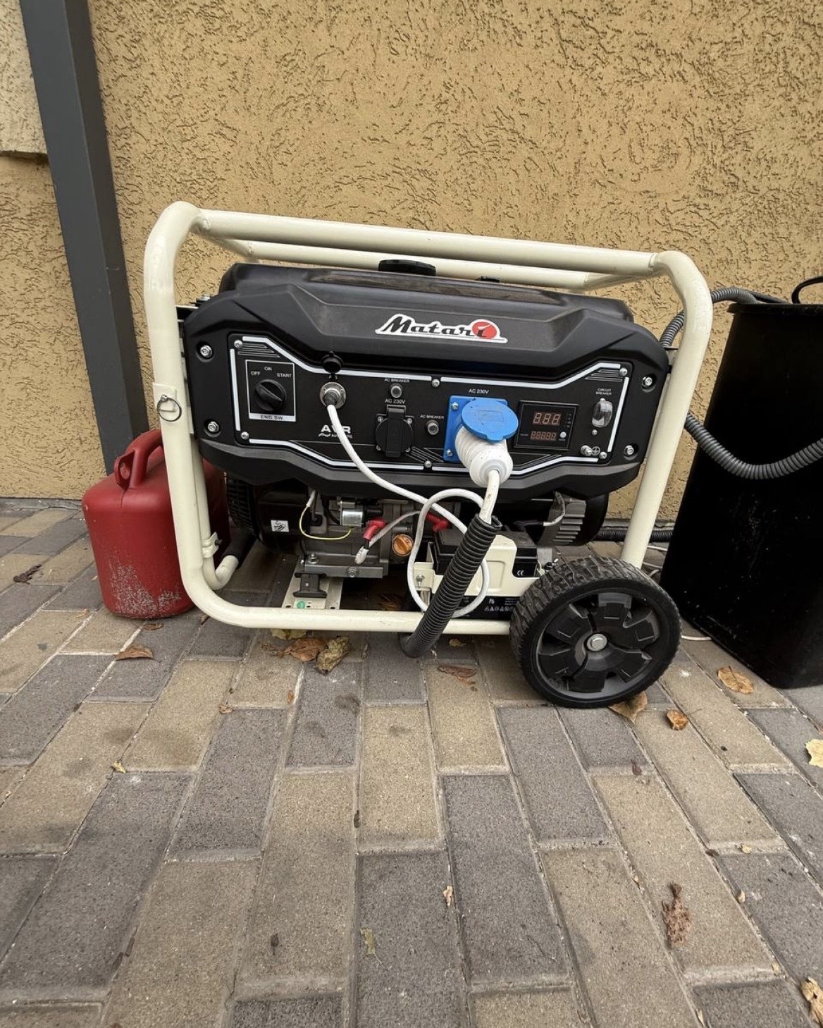 Оренда котеджу 257 м², 64-а Садова вул.