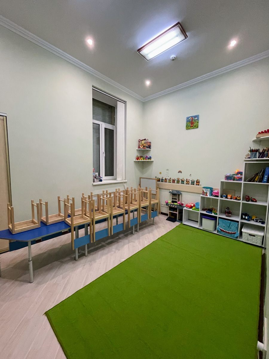 Продажа офиса 165 м², Варненская ул.