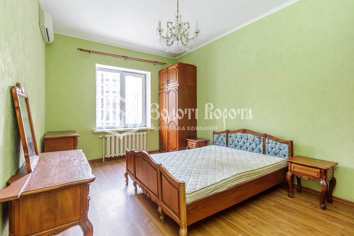 Продажа 2-комнатной квартиры 84 м², Дмитриевская ул., 69