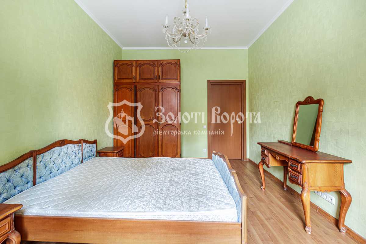 Продажа 2-комнатной квартиры 84 м², Дмитриевская ул., 69