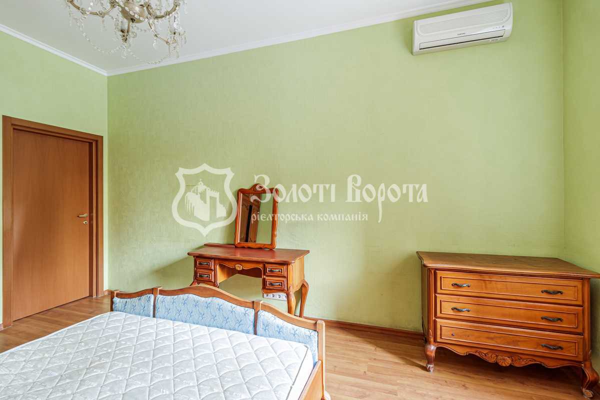 Продажа 2-комнатной квартиры 84 м², Дмитриевская ул., 69