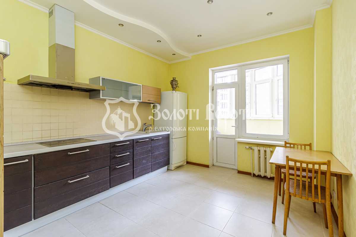 Продажа 2-комнатной квартиры 84 м², Дмитриевская ул., 69