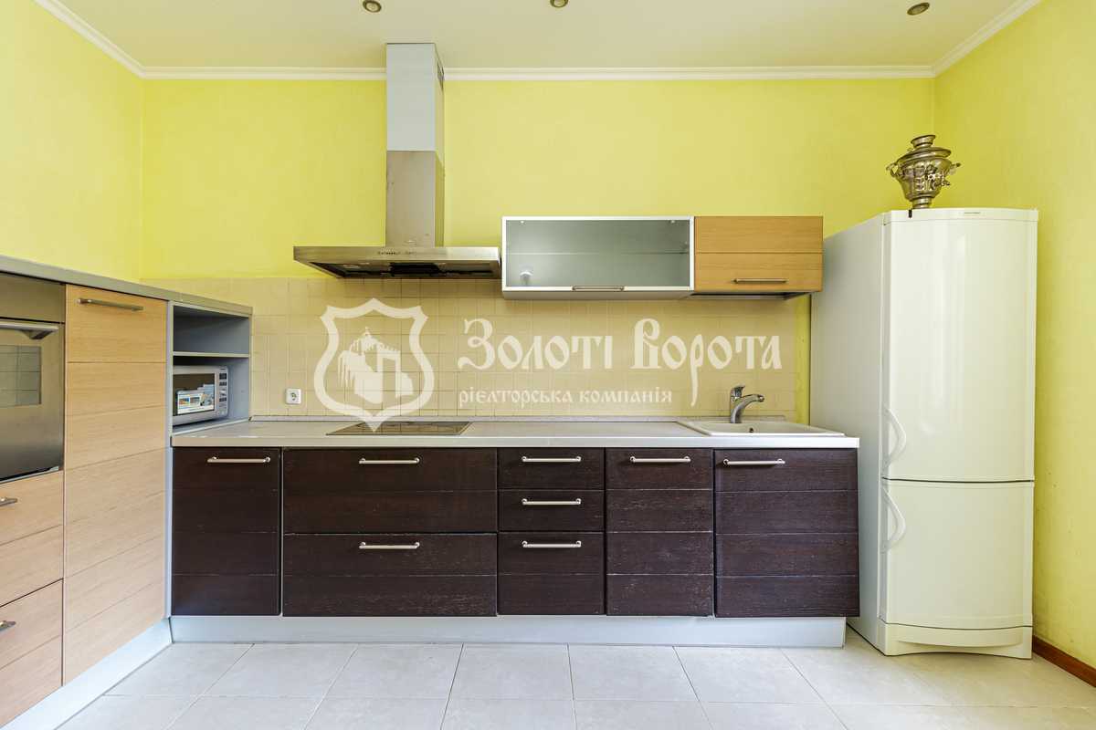 Продажа 2-комнатной квартиры 84 м², Дмитриевская ул., 69