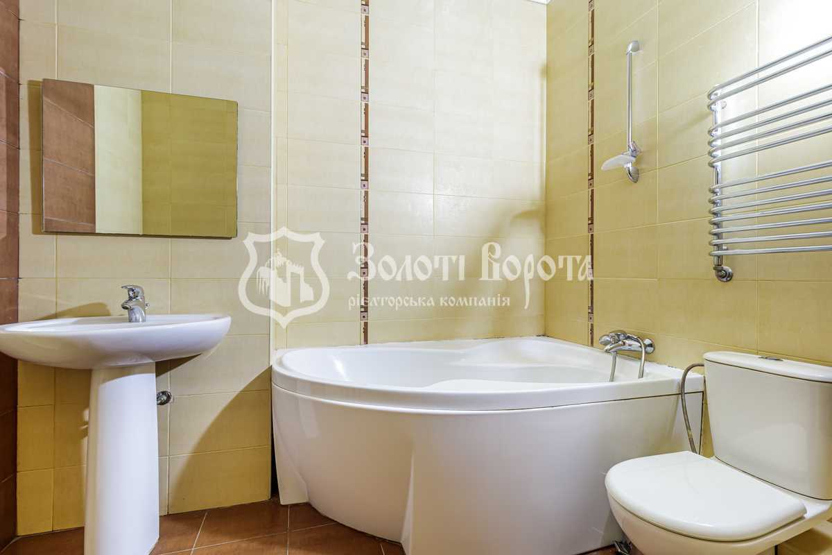 Продажа 2-комнатной квартиры 84 м², Дмитриевская ул., 69