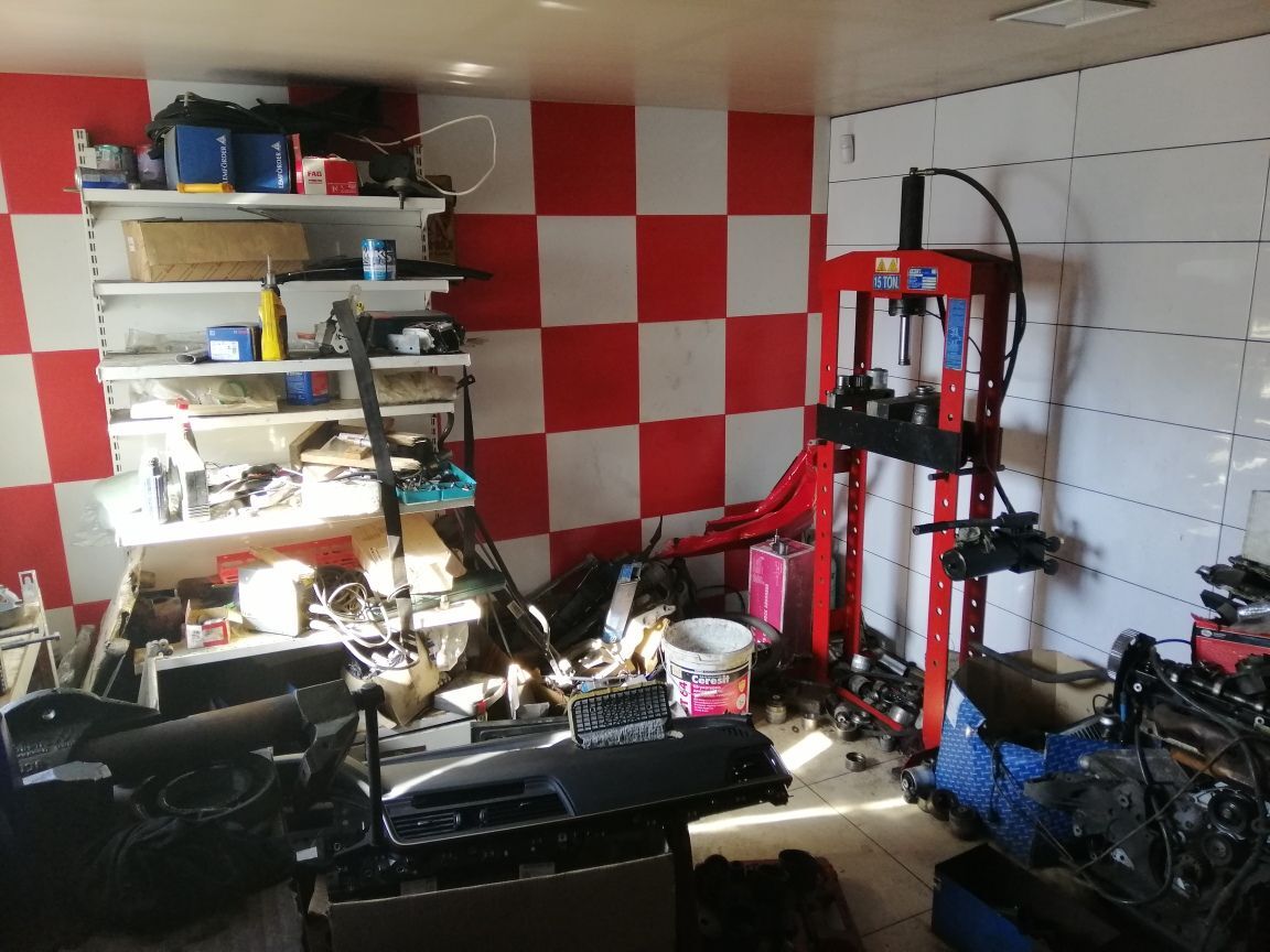 Продажа шиномонтажа 464 м², Бугаевская ул.