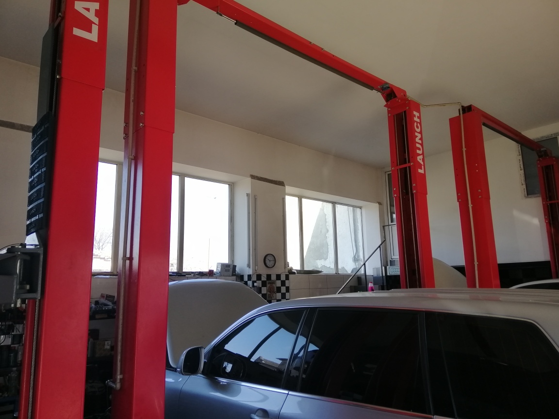 Продажа шиномонтажа 464 м², Бугаевская ул.