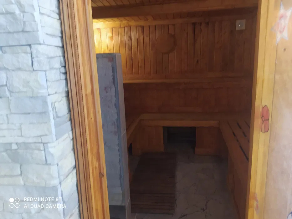 Оренда котеджу 187 м², Почайнинська вул.