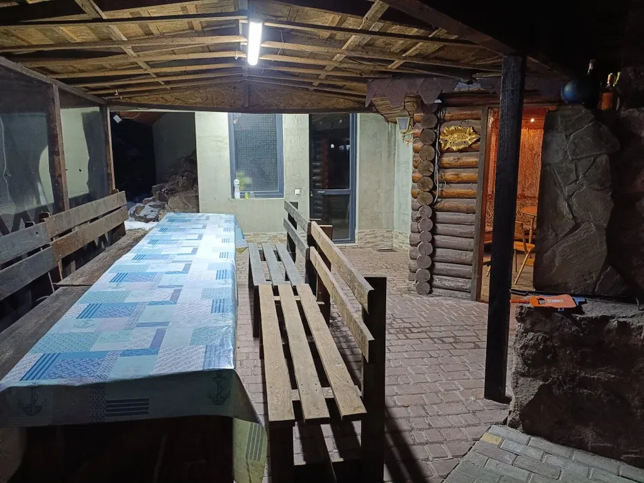 Оренда котеджу 187 м², Почайнинська вул.