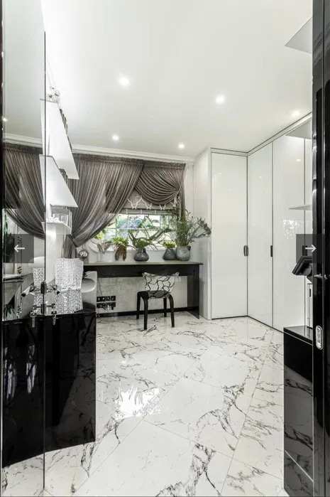 Оренда котеджу 255 м², Дежнєва пров.