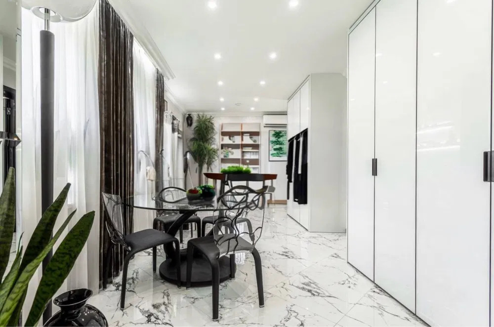 Оренда котеджу 255 м², Дежнєва пров.