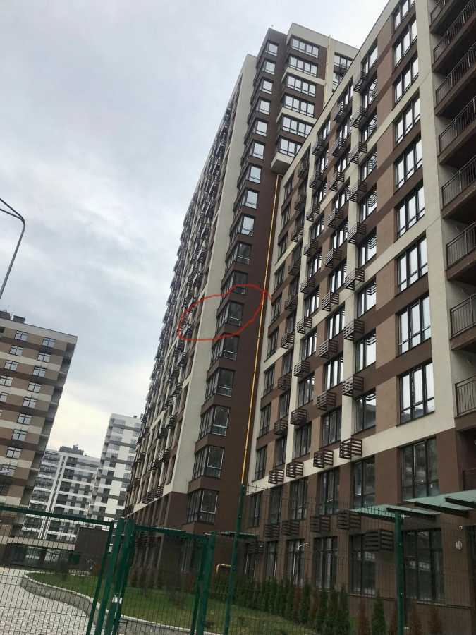 Продажа 2-комнатной квартиры 92 м², Александра Олеся ул., 2Б