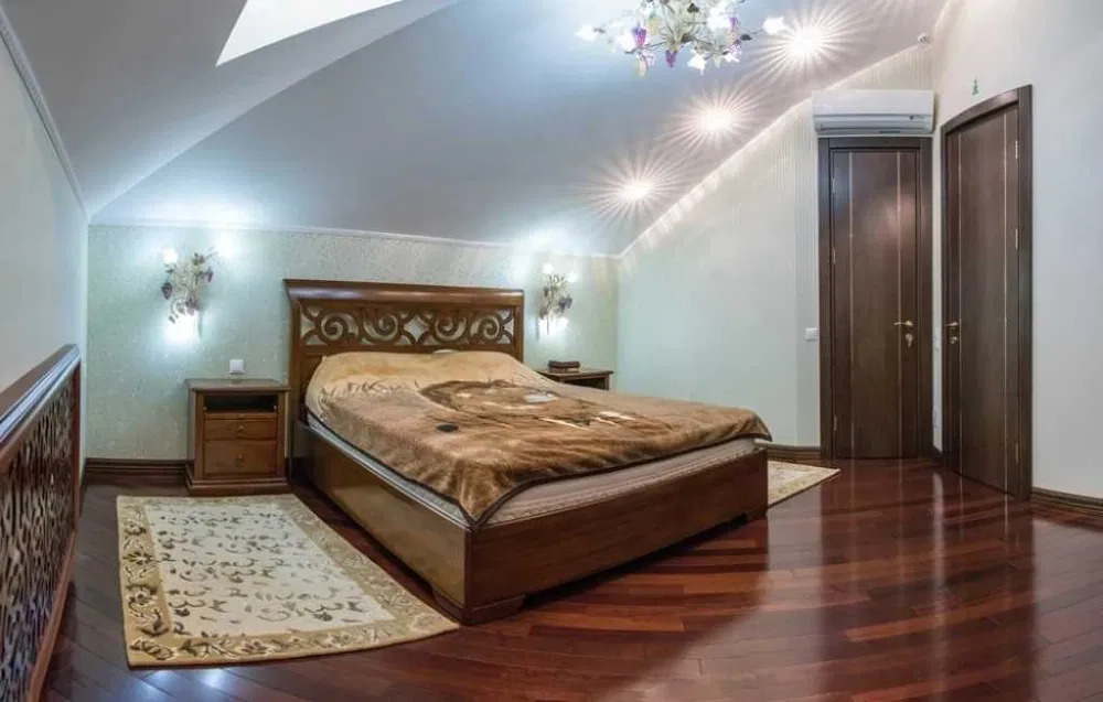 Оренда котеджу 165 м², Миколи Лаврухіна вул.