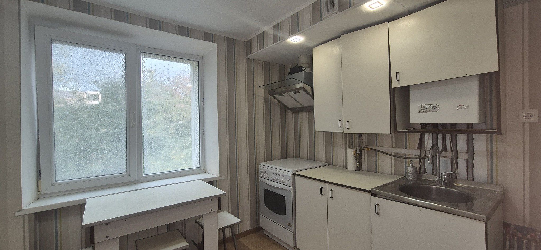 Продажа 3-комнатной квартиры 70 м², Трояндова (Кочнєва), 1