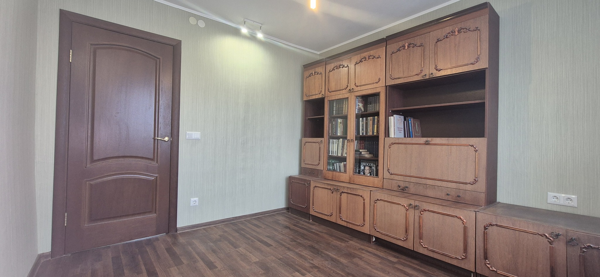Продажа 3-комнатной квартиры 70 м², Трояндова (Кочнєва), 1