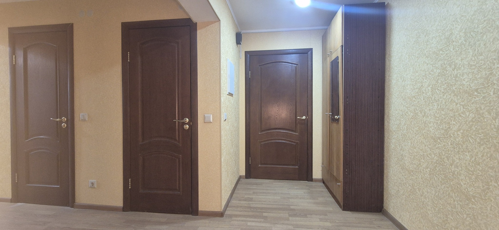 Продажа 3-комнатной квартиры 70 м², Трояндова (Кочнєва), 1