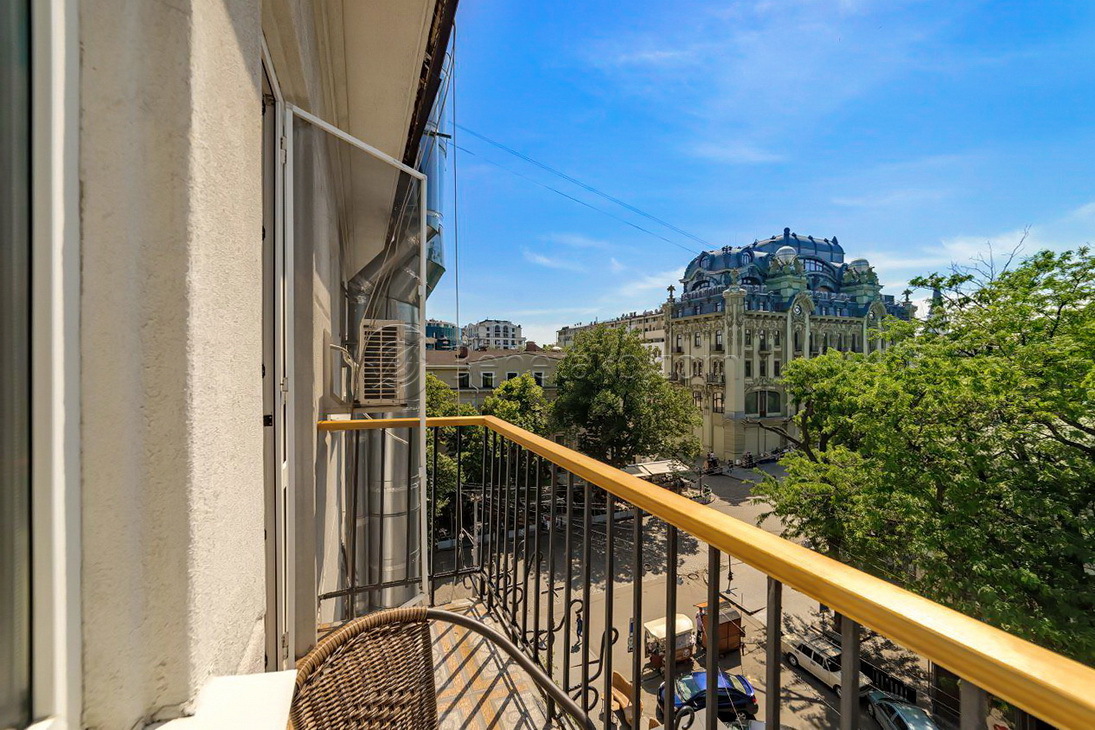 Оренда 3-кімнатної квартири 70 м², Дерибасовская вул., 20