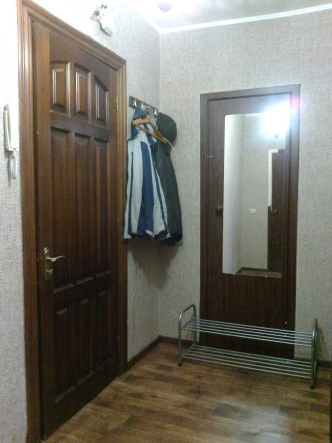 Продаж 1-кімнатної квартири 40 м², Автозаводська вул., 93