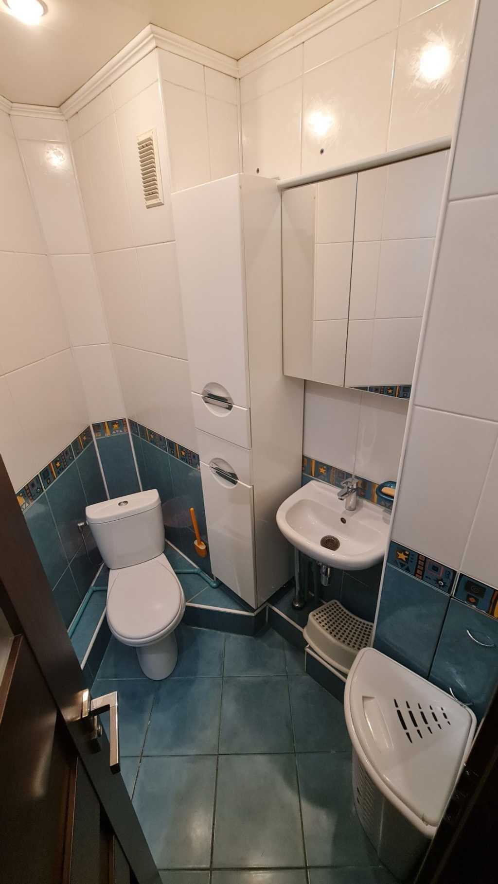 Оренда 3-кімнатної квартири 96 м², Святошинська пл., 1/1