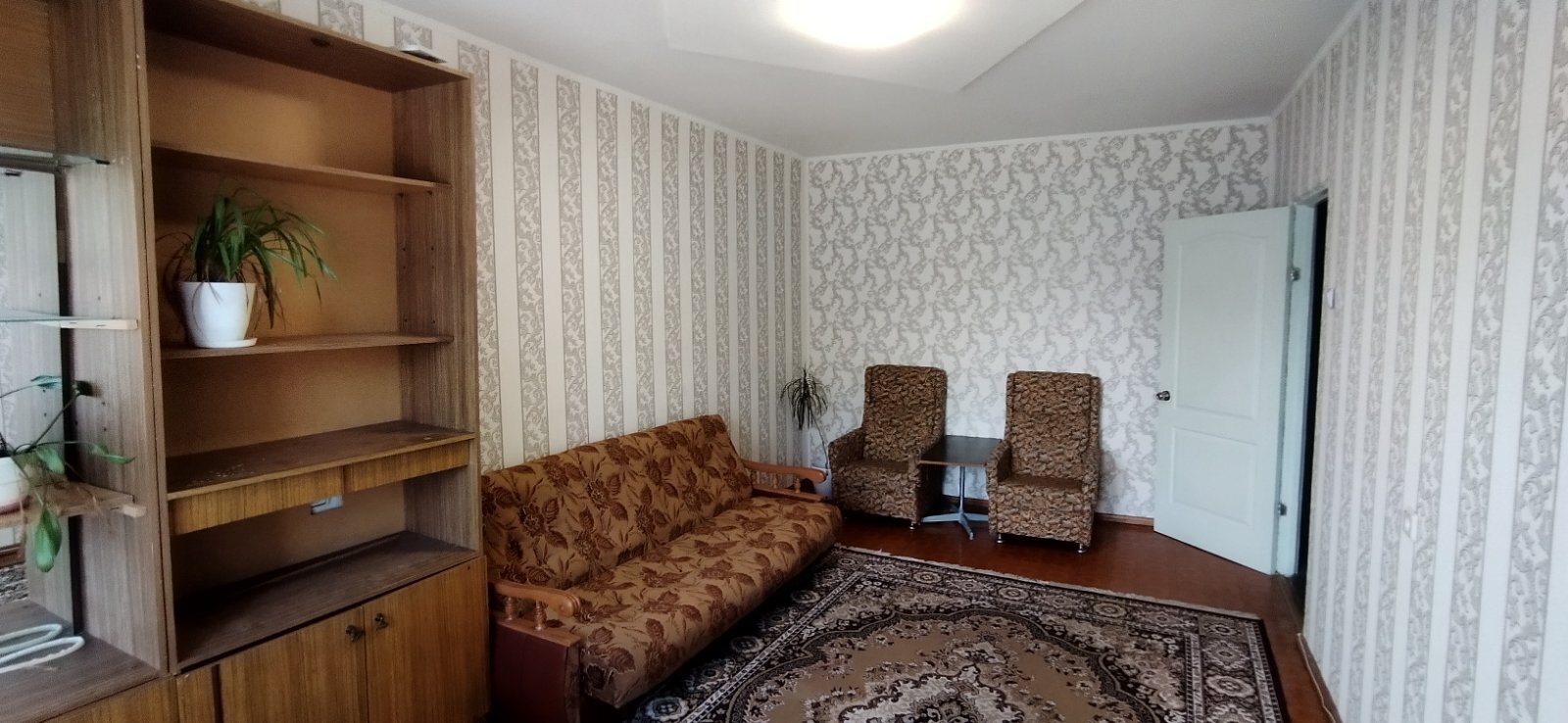 Аренда 2-комнатной квартиры 50 м², Генерала Бочарова ул., 4/9