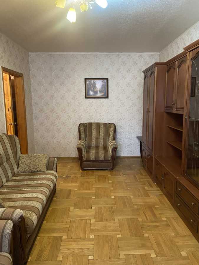 Аренда 2-комнатной квартиры 54 м², Наталии Ужвий ул., 4Г