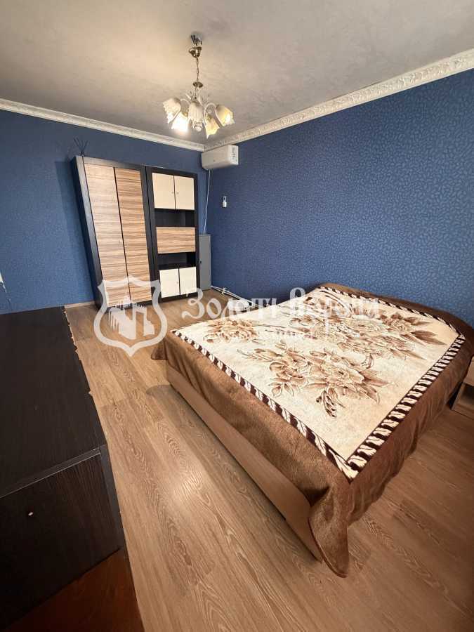 Продаж 2-кімнатної квартири 40.8 м², Шевченка вул., 9