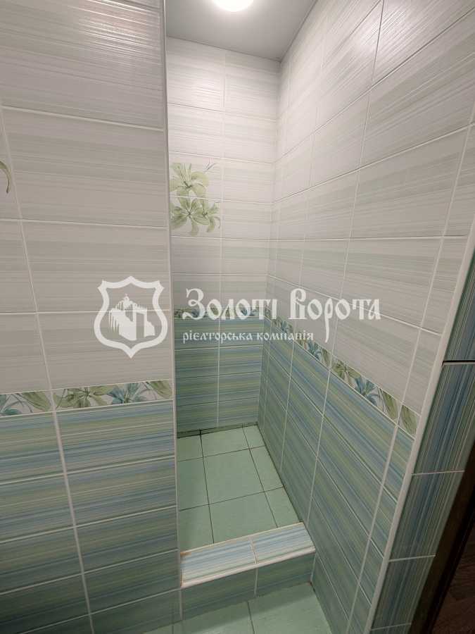 Продаж 2-кімнатної квартири 40.8 м², Шевченка вул., 9