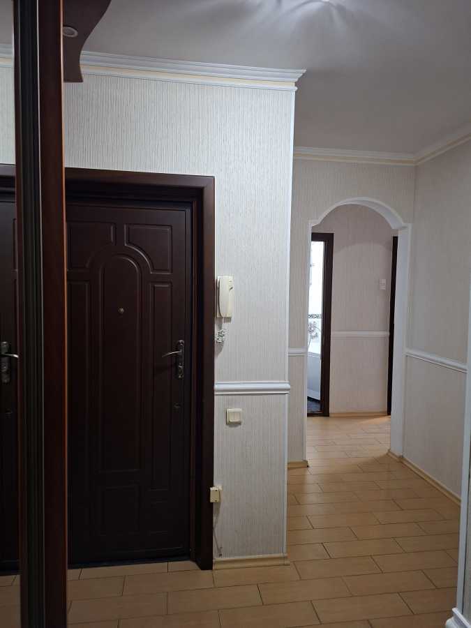 Продажа 3-комнатной квартиры 71 м², Князя Володимира Великого, 70