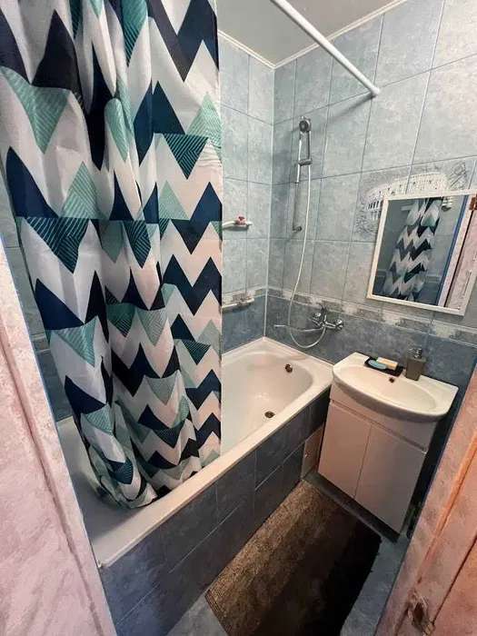 Продаж 1-кімнатної квартири 33.6 м², Русанівська наб., 10