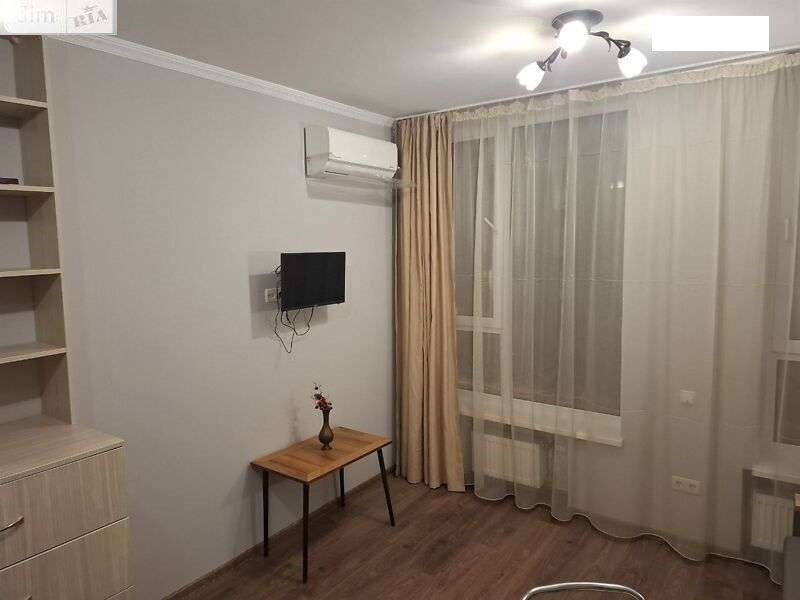 Оренда 1-кімнатної квартири 22 м², Соборності просп., 17 К2