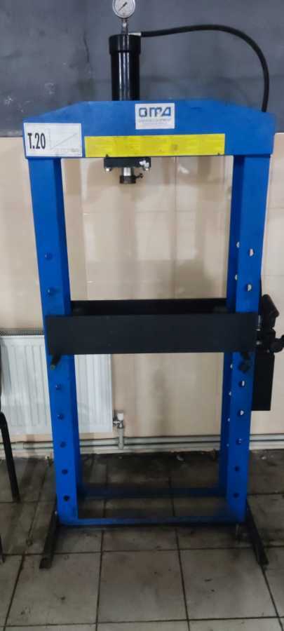 Аренда помещения свободного назначения 300 м², Будищанская ул.