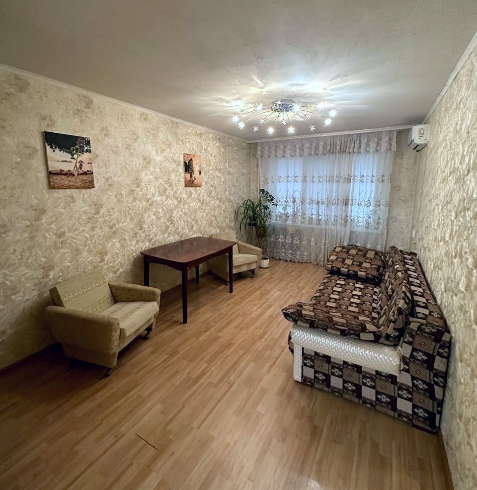 Продаж 3-кімнатної квартири 64 м², Слобожанський просп., 17