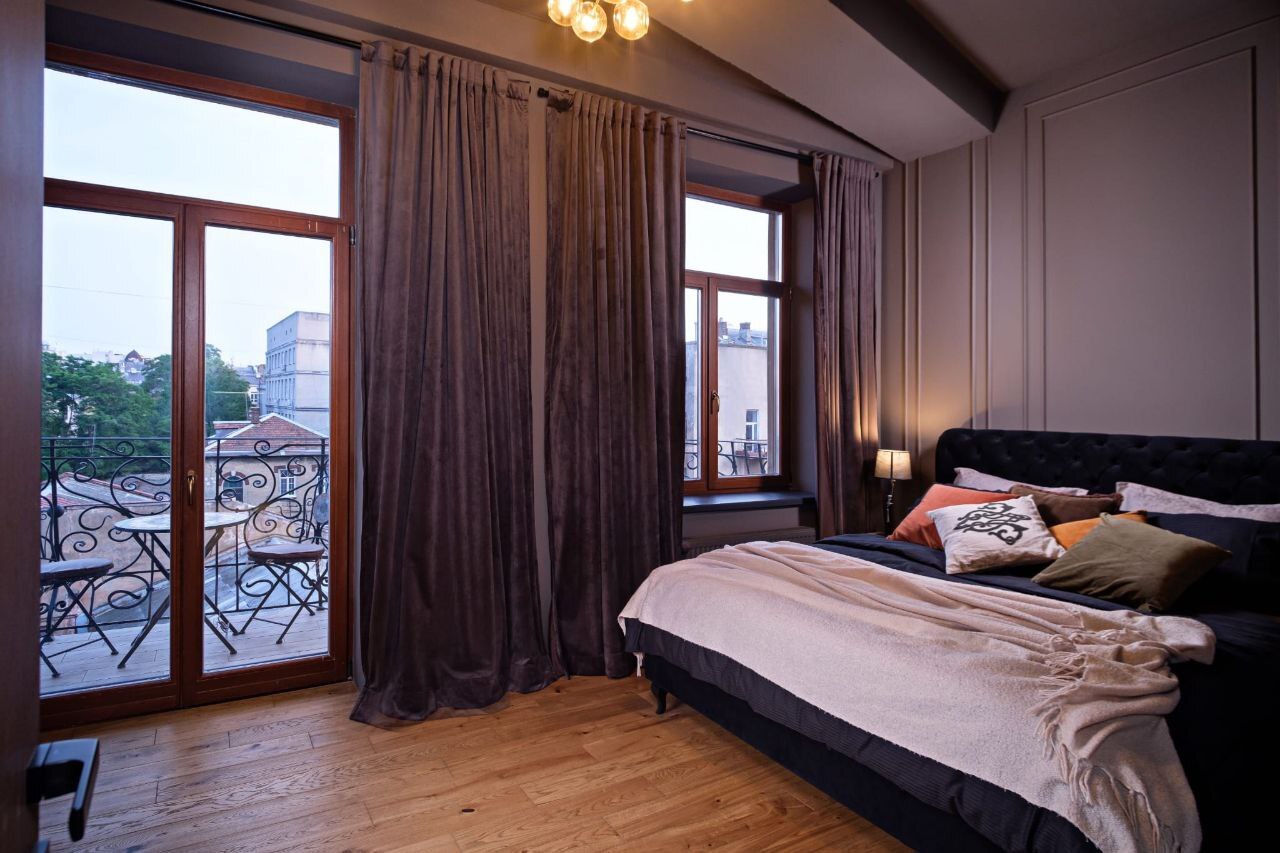 Аренда 2-комнатной квартиры 120 м², Генерала Вишневского пер., 13/1