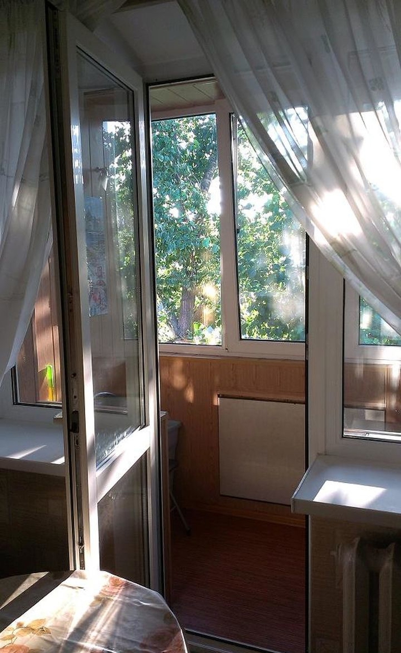 Продаж 1-кімнатної квартири 41 м², Артеківська вул.