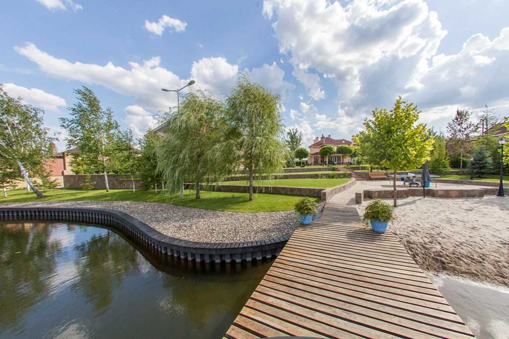 Продажа дома 500 м², Соловяненка