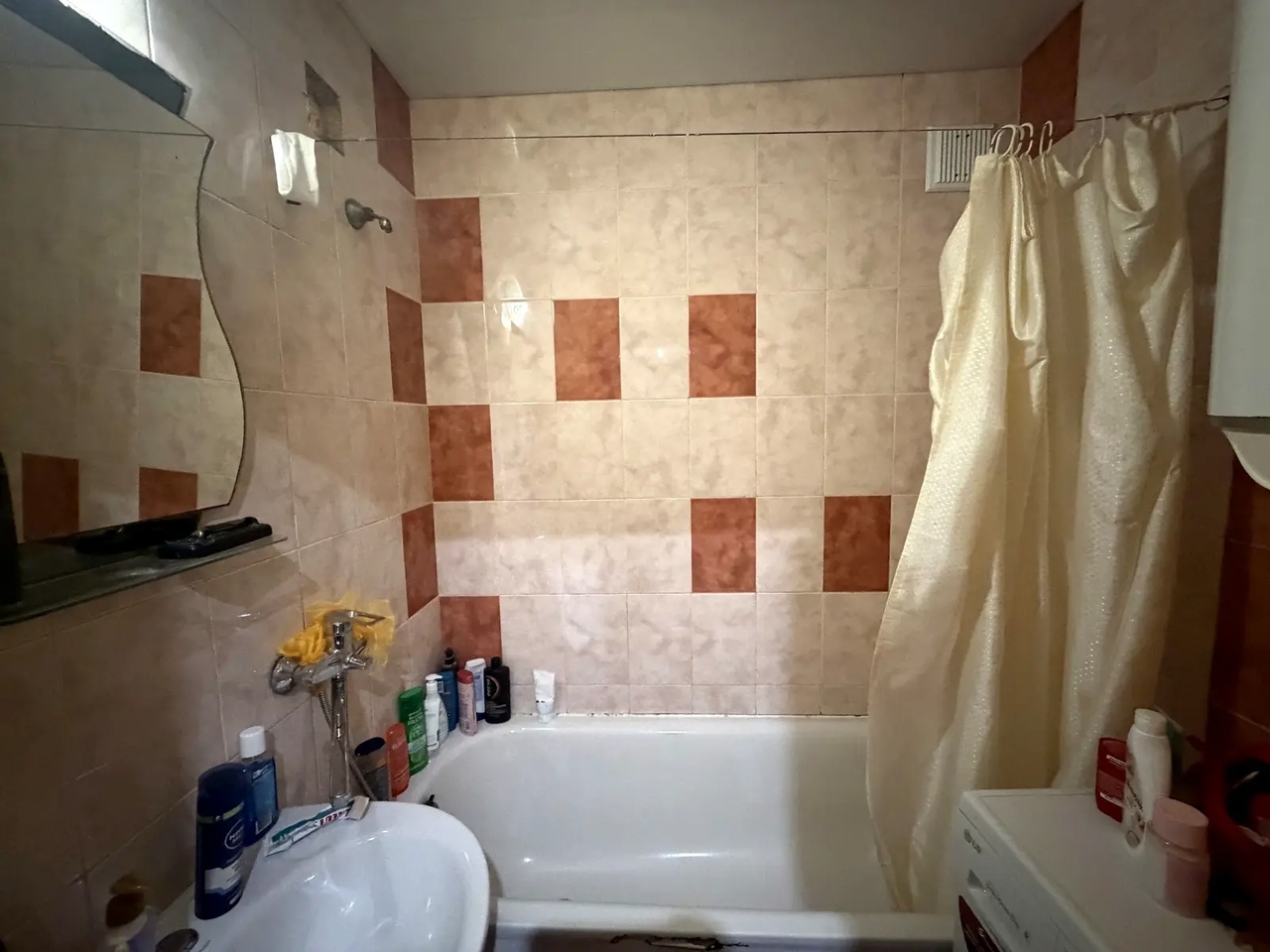 Продаж 2-кімнатної квартири 51 м², Терещенковська вул., 4