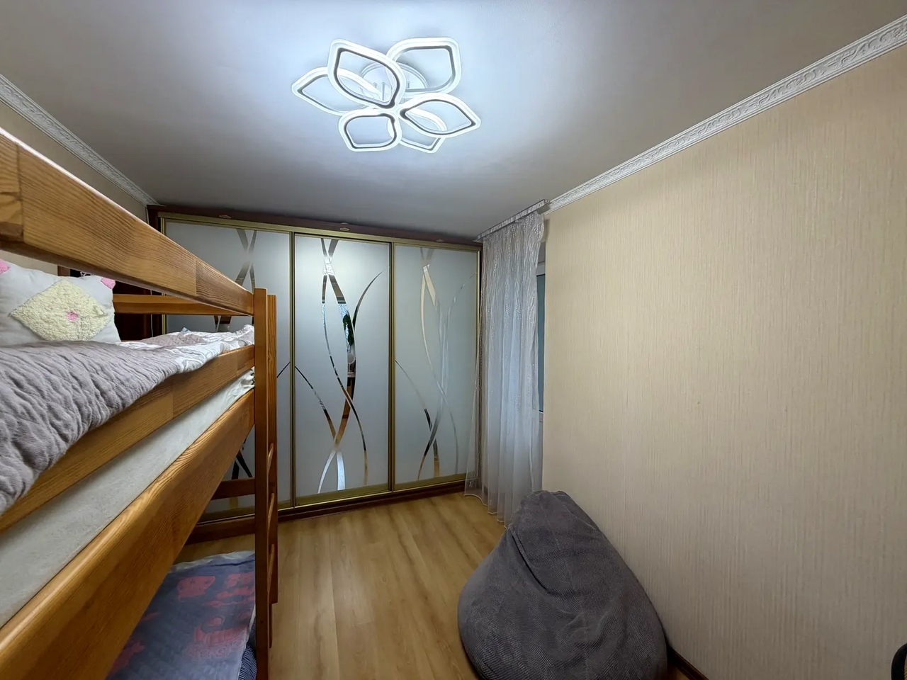 Продаж 2-кімнатної квартири 51 м², Терещенковська вул., 4