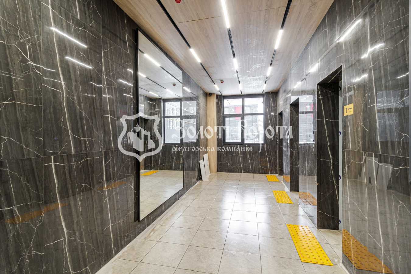 Продажа 1-комнатной квартиры 42 м², Генерала Наумова ул., 1б