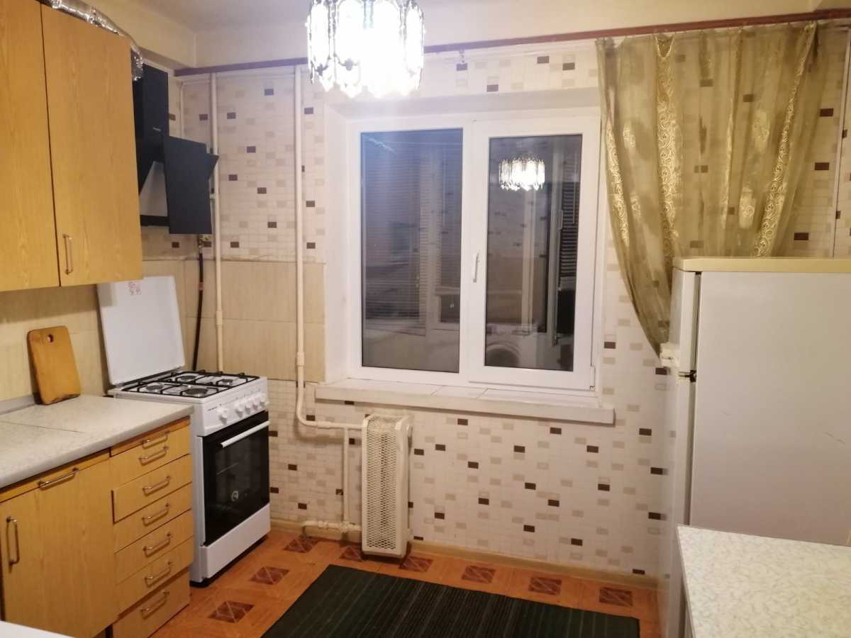 Оренда 1-кімнатної квартири 35 м², Братиславська вул., 38