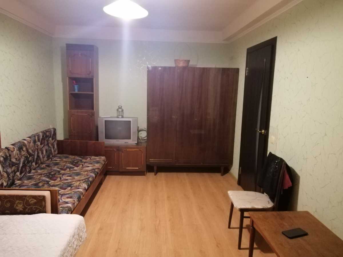 Оренда 1-кімнатної квартири 35 м², Братиславська вул., 38