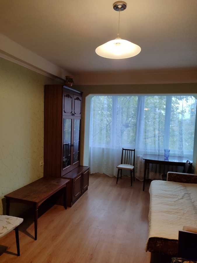 Оренда 1-кімнатної квартири 35 м², Братиславська вул., 38