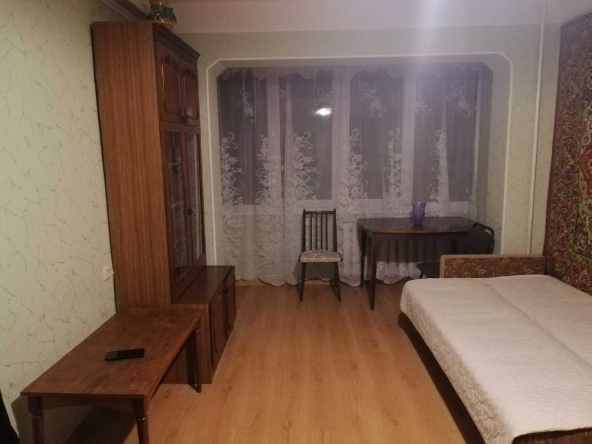 Оренда 1-кімнатної квартири 35 м², Братиславська вул., 38