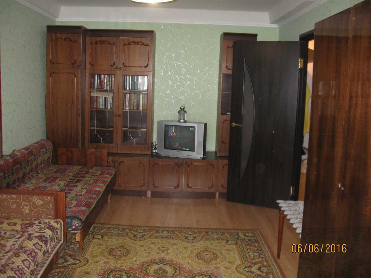 Оренда 1-кімнатної квартири 35 м², Братиславська вул., 38