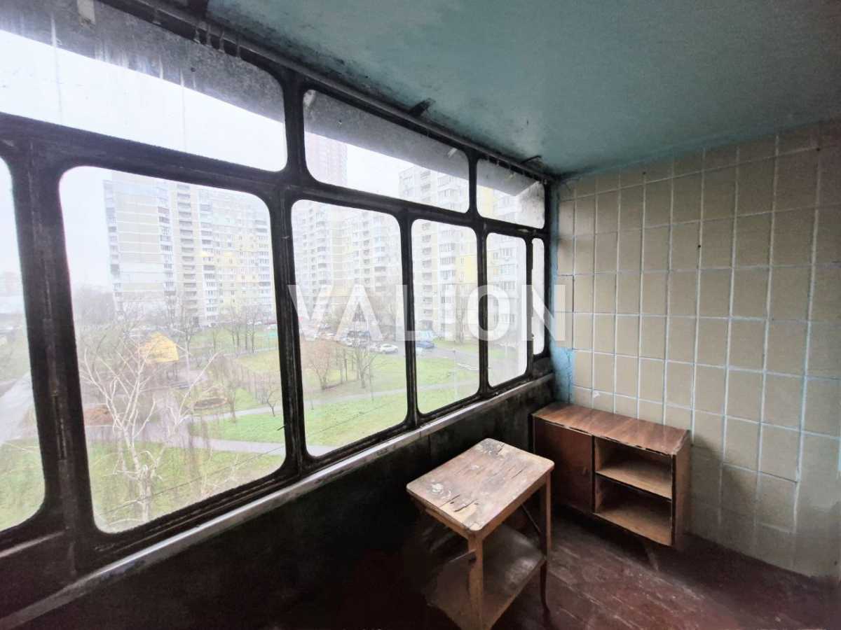 Продажа 2-комнатной квартиры 61 м², Ревуцкого ул., 7А