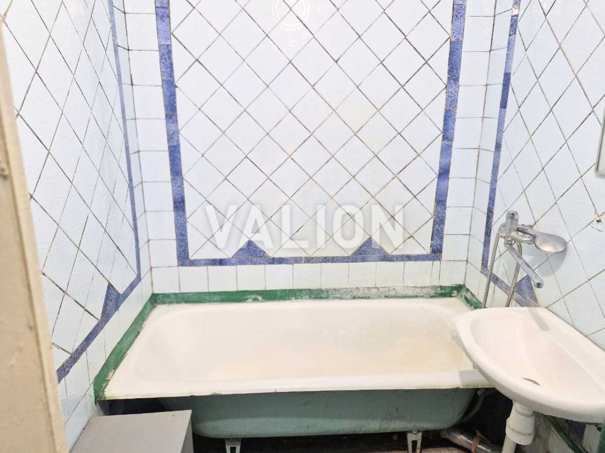 Продажа 2-комнатной квартиры 61 м², Ревуцкого ул., 7А