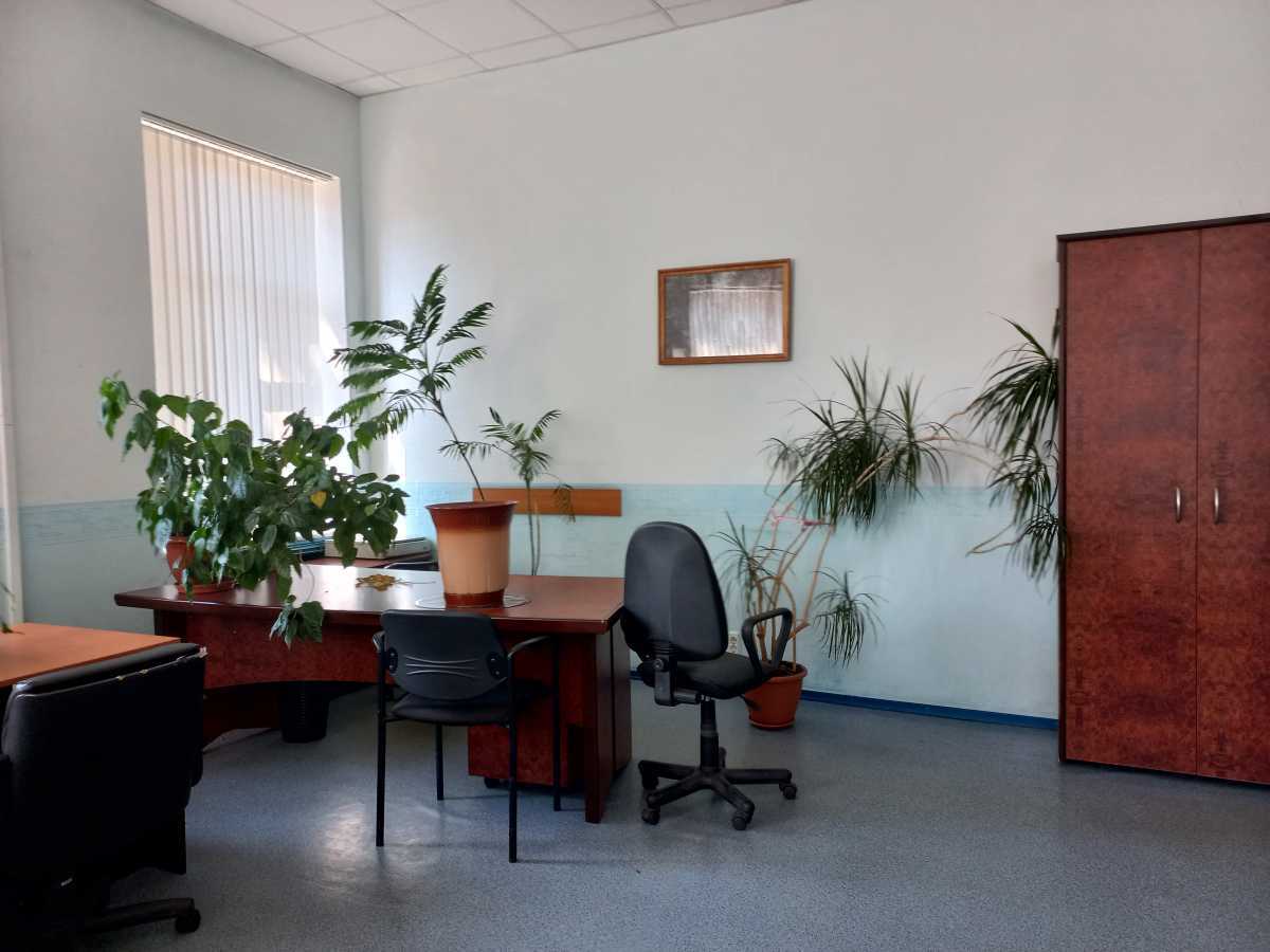 Аренда офиса 42 м², Владимира Моссаковского ул., 6А