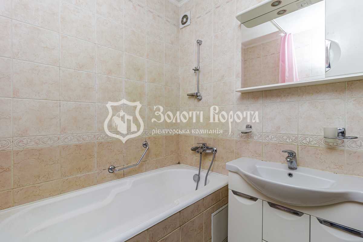 Продаж 2-кімнатної квартири 81.4 м², Північна вул., 6