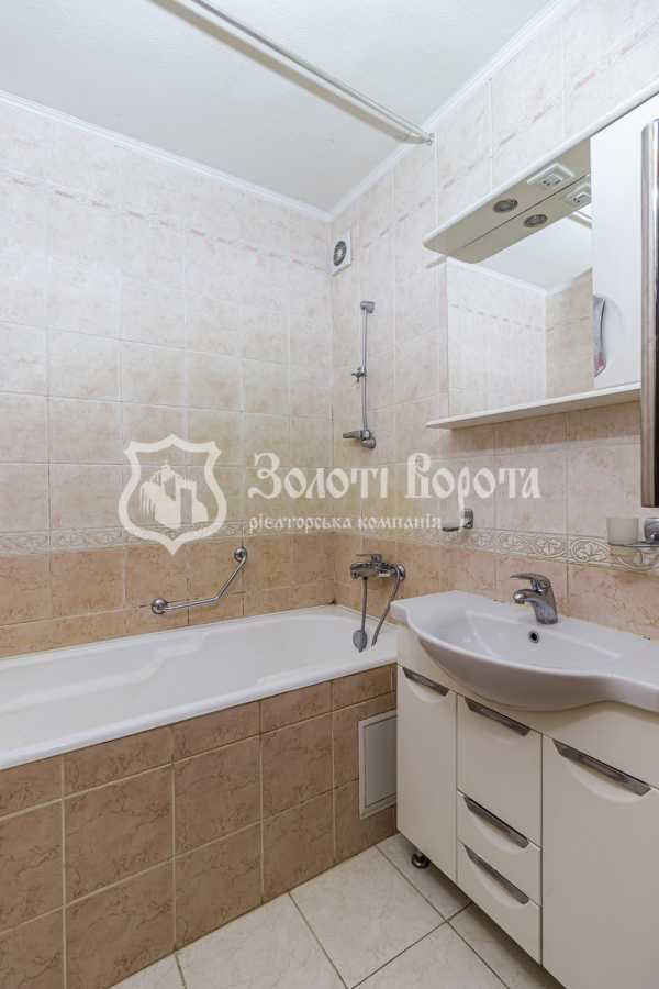 Продаж 2-кімнатної квартири 81.4 м², Північна вул., 6