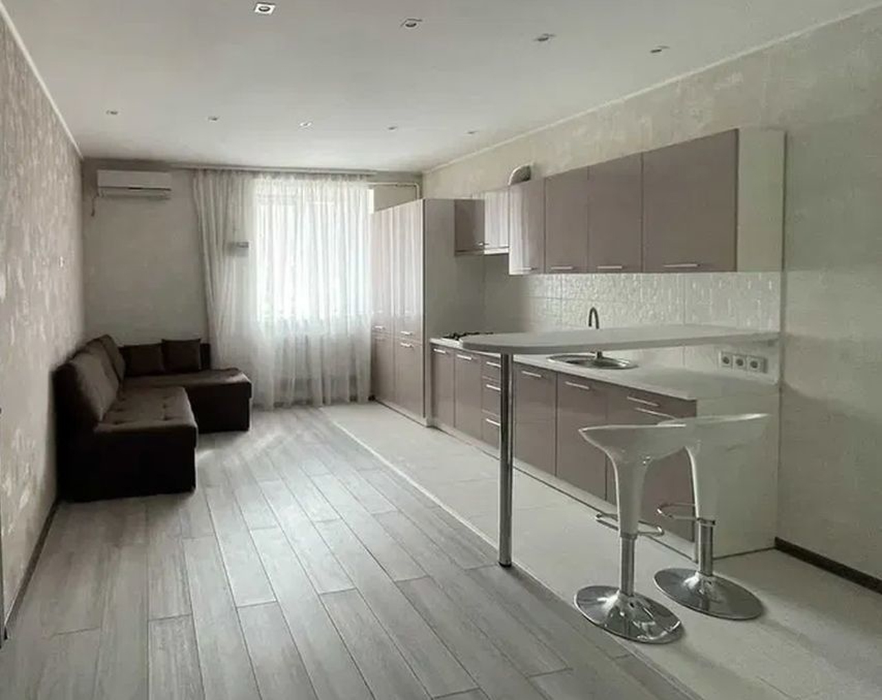 Продажа 2-комнатной квартиры 49 м², Запорожское шоссе, 28П