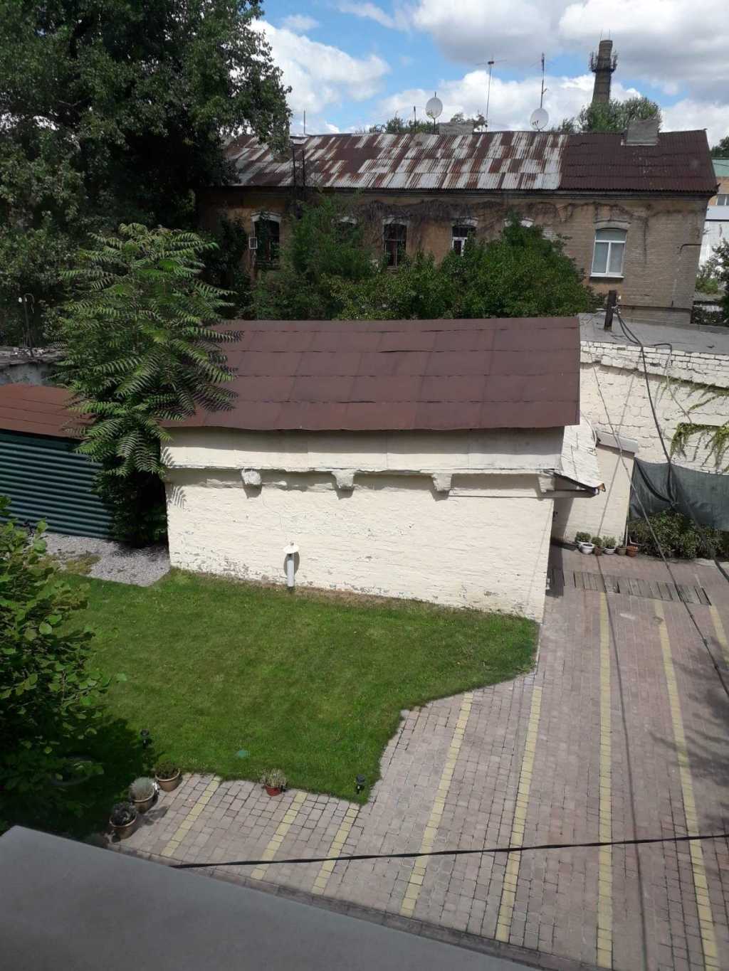 Аренда 1-комнатной квартиры 50 м², Новоселовская ул.