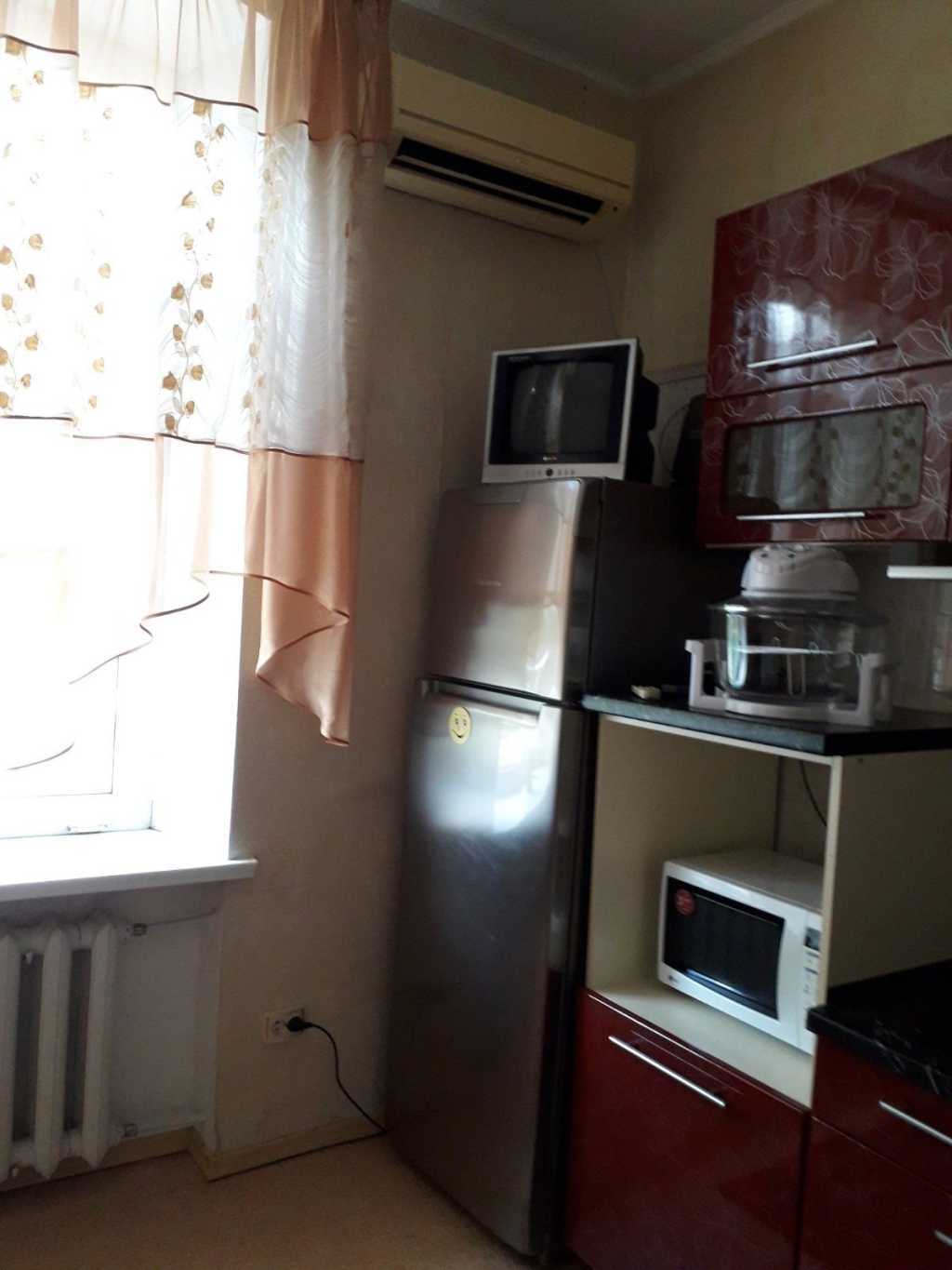 Аренда 1-комнатной квартиры 50 м², Новоселовская ул.